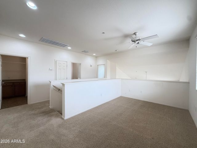 42424 N GAVILAN PEAK Parkway 32102, Anthem, AZ 85086