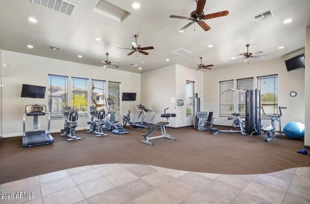 42424 N GAVILAN PEAK Parkway 32102, Anthem, AZ 85086