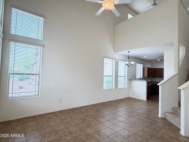 42424 N GAVILAN PEAK Parkway 32102, Anthem, AZ 85086
