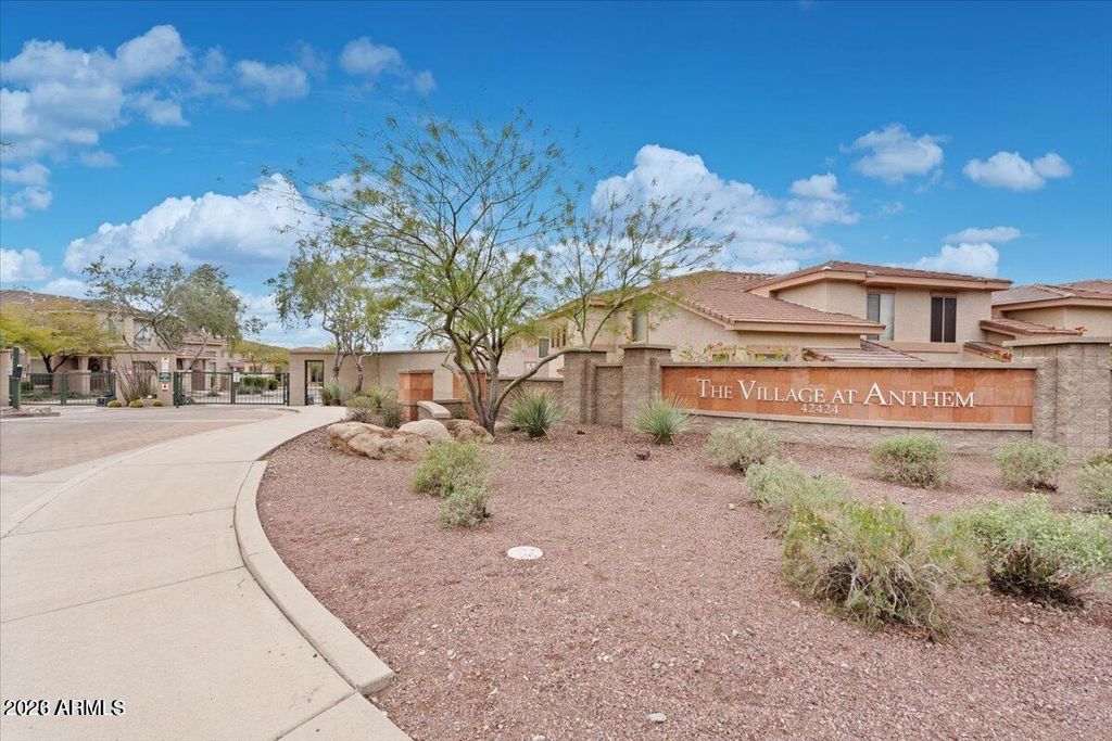42424 N GAVILAN PEAK Parkway 32102, Anthem, AZ 85086