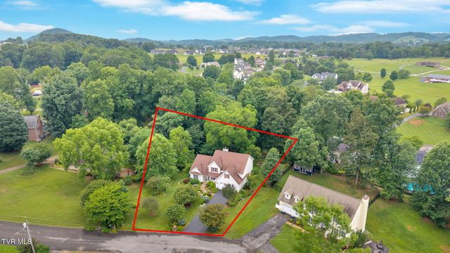 129 Hillview Court, Gray, TN 37615