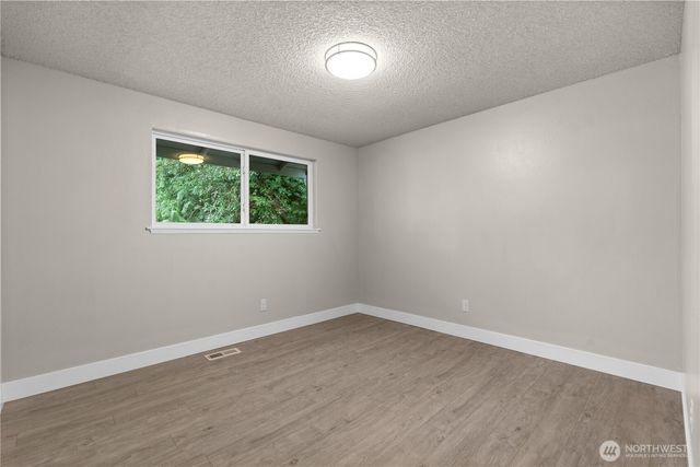 1524 SW 308th Place, Federal Way, WA 98023