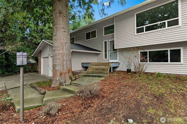 1524 SW 308th Place, Federal Way, WA 98023