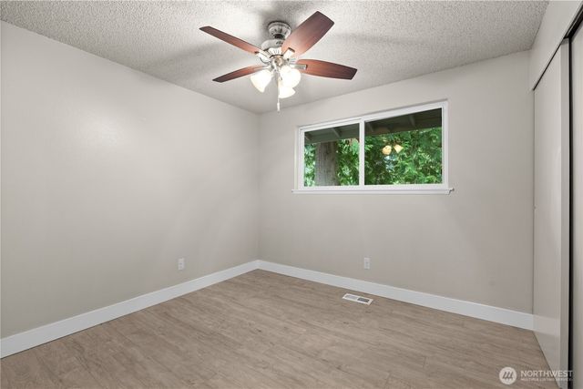 1524 SW 308th Place, Federal Way, WA 98023