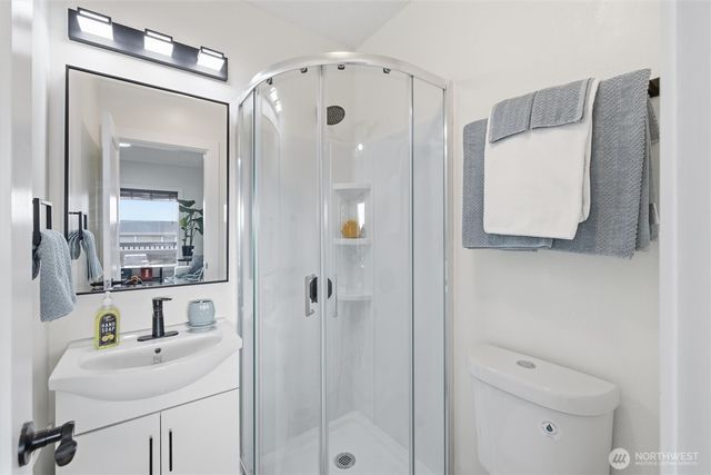 5515 Hillvue Road, Blaine, WA 98230