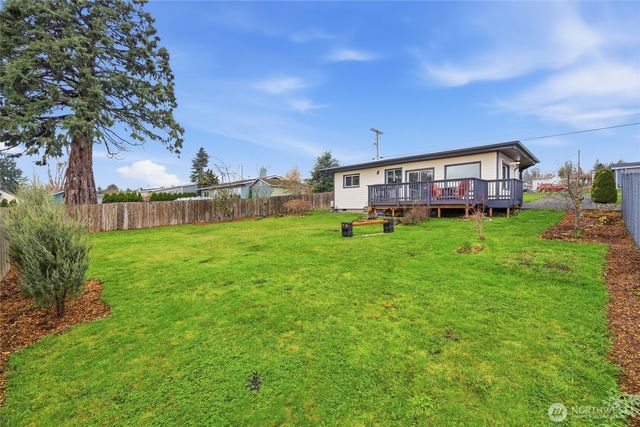 5515 Hillvue Road, Blaine, WA 98230