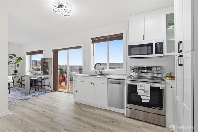 5515 Hillvue Road, Blaine, WA 98230