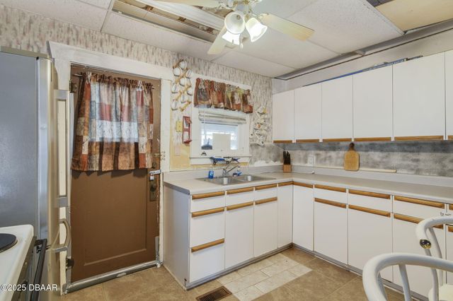 356 Ferndale Avenue, South Daytona, FL 32119