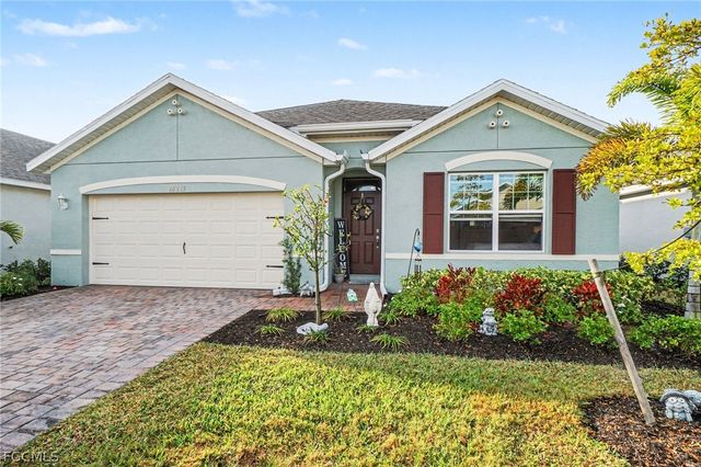 20245 Camino Torcido LOOP, North Fort Myers, FL 33917