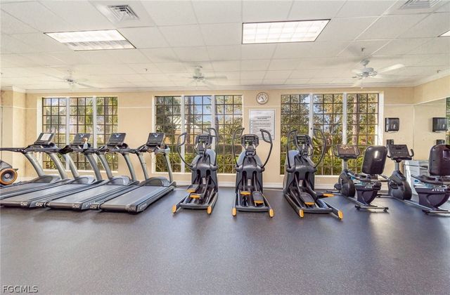 20245 Camino Torcido LOOP, North Fort Myers, FL 33917