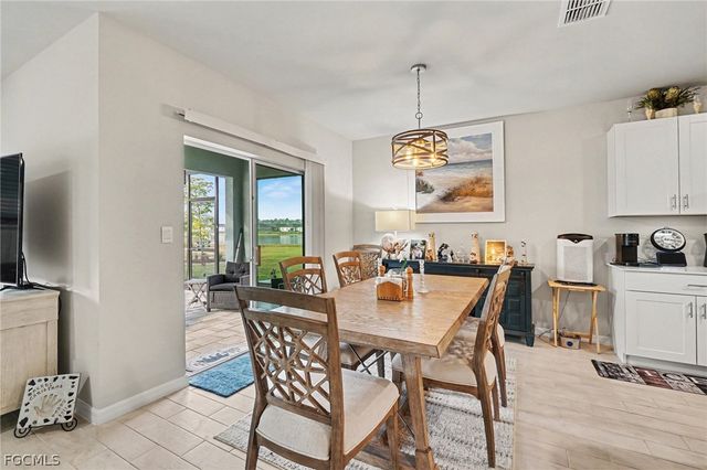 20245 Camino Torcido LOOP, North Fort Myers, FL 33917