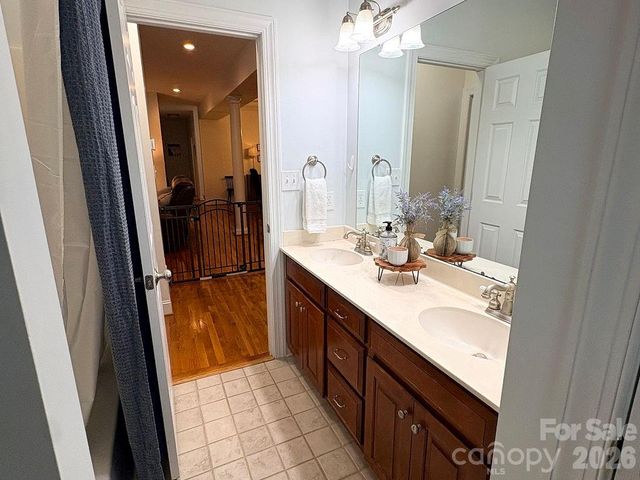 3020 N Ridge Court 37, Lincolnton, NC 28092