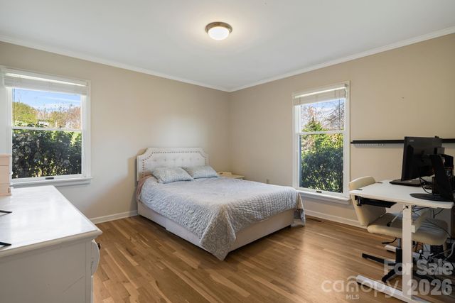 17 Amber Drive, Horse Shoe, NC 28742