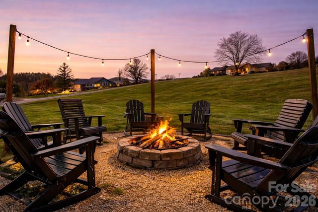 17 Amber Drive, Horse Shoe, NC 28742