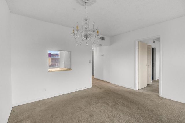 1010 Country Club Drive 306, Margate, FL 33063