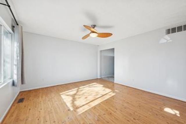 317 Midway Drive, Valparaiso, IN 46385