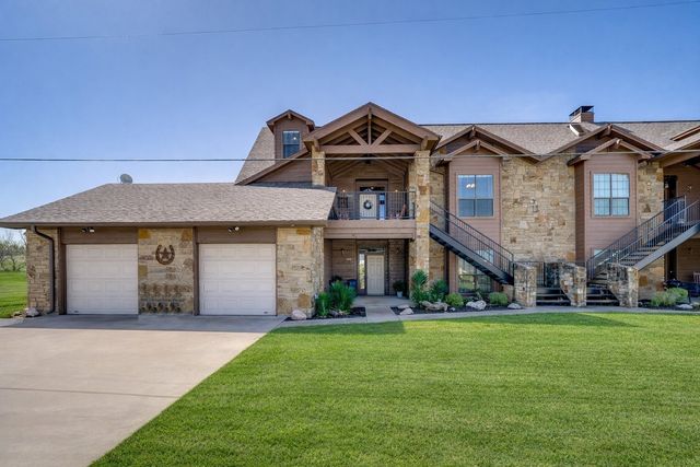 1102 Eagle Point Circle, Possum Kingdom Lake, TX 76449
