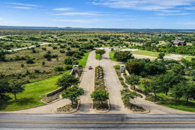 1102 Eagle Point Circle, Possum Kingdom Lake, TX 76449