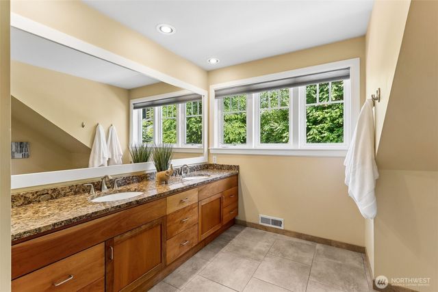 2309 Nut Tree Court SE, Olympia, WA 98501