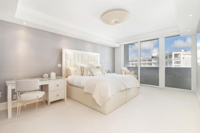 330 S Ocean Boulevard 5-D, Palm Beach, FL 33480