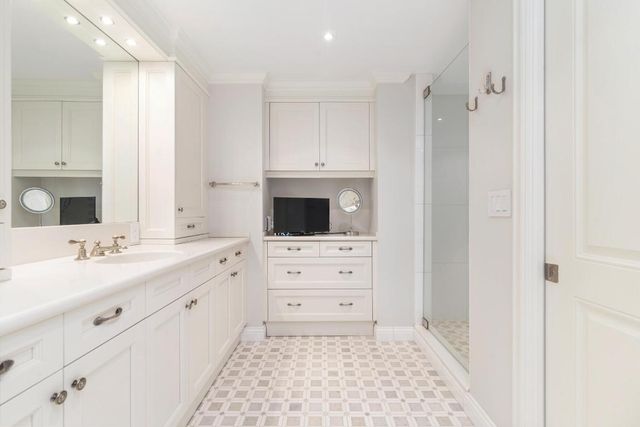 330 S Ocean Boulevard 5-D, Palm Beach, FL 33480