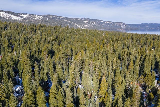 7282 9th Avenue, Tahoma, CA 96142