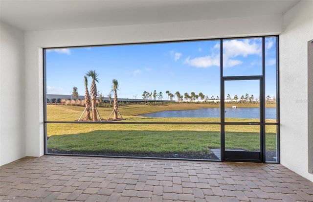 5016 STONEY POINT GLEN, Lakewood Ranch, FL 34211