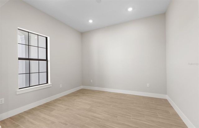 5016 STONEY POINT GLEN, Lakewood Ranch, FL 34211