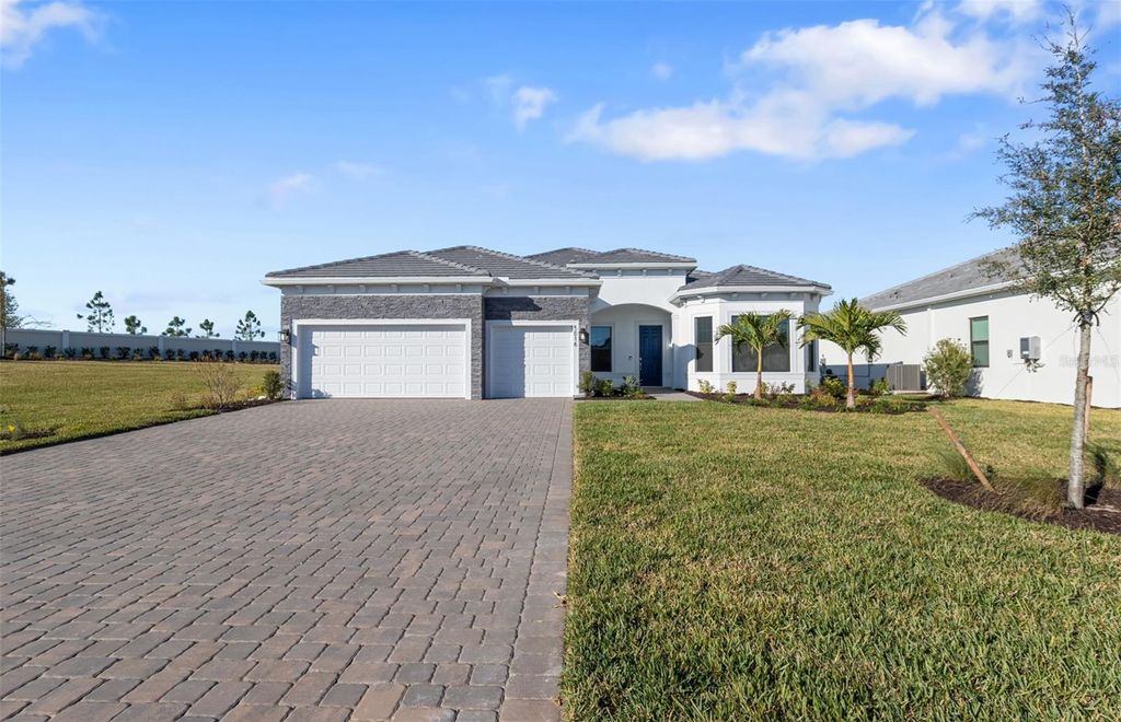 5016 STONEY POINT GLEN, Lakewood Ranch, FL 34211