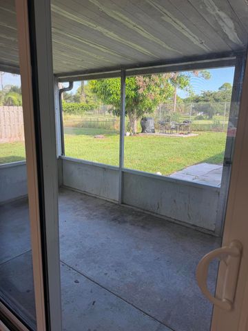 2727 SE Normand Street, Stuart, FL 34997