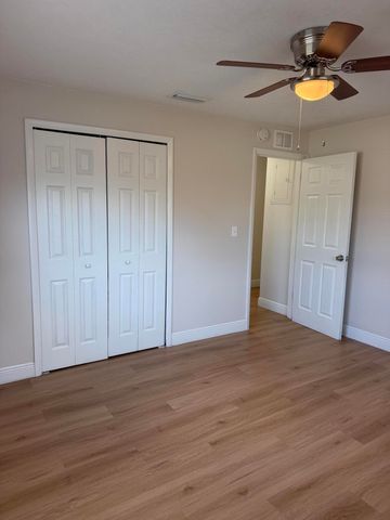 2727 SE Normand Street, Stuart, FL 34997