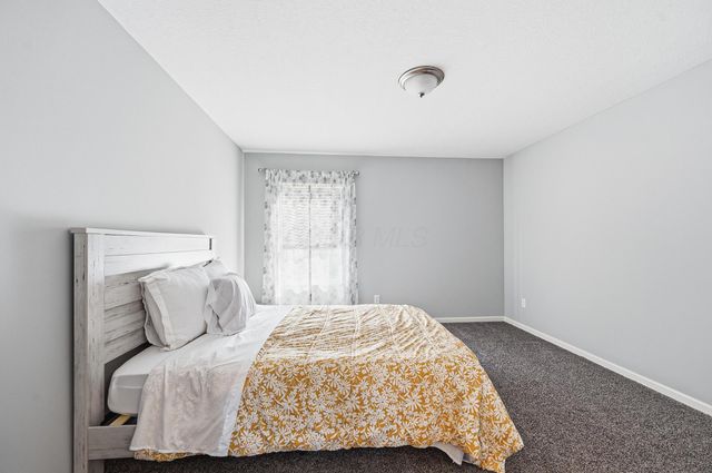 6487 Orangeberry Road, Hilliard, OH 43026