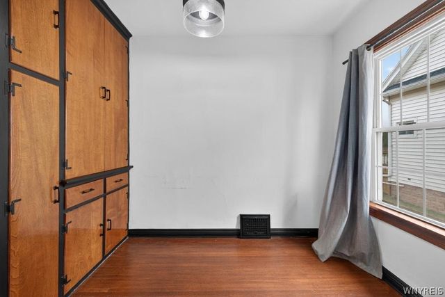 121 Ridgewood Road, Buffalo, NY 14220