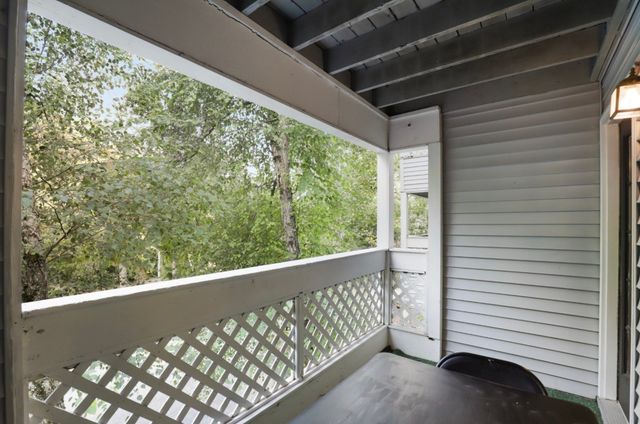 402 Post Creek Rd, Nashville, TN 37221