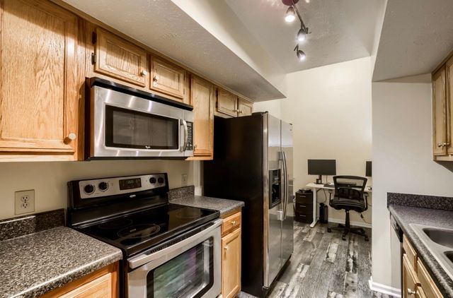 402 Post Creek Rd, Nashville, TN 37221