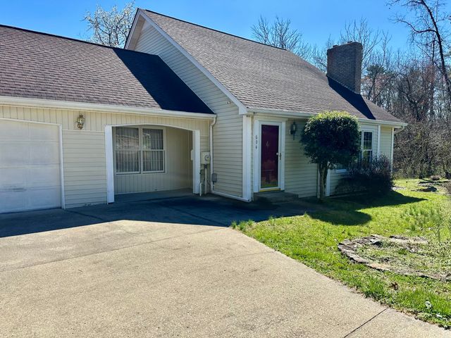604 E 9th Street, London, KY 40741