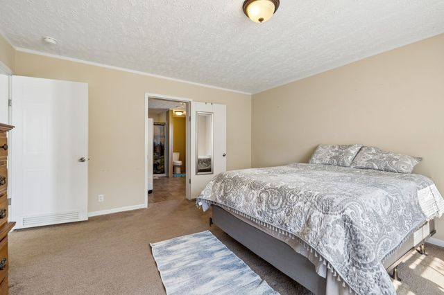 555 Wesley Chapel Rd, Sparta, TN 38583