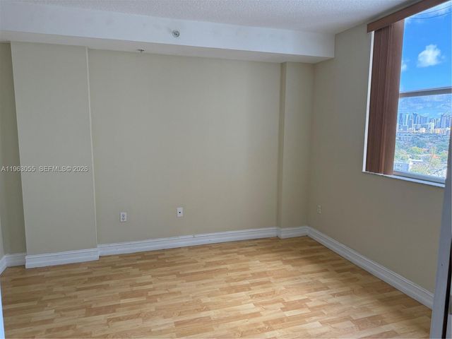 1 Glen Royal Pkwy 1210, Miami, FL 33125