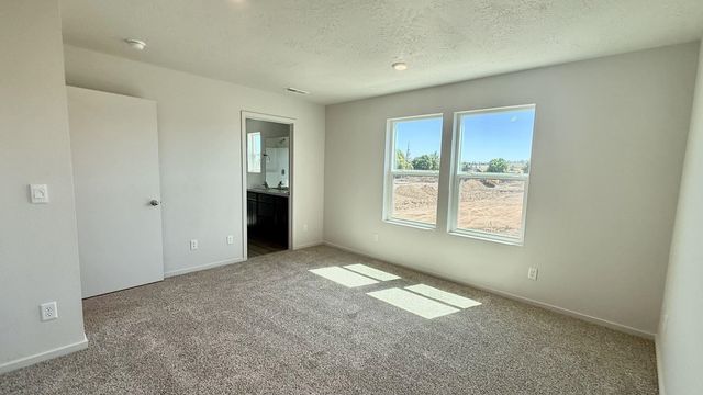 10189 W Sorenstam Rd, Cheney, WA 99004