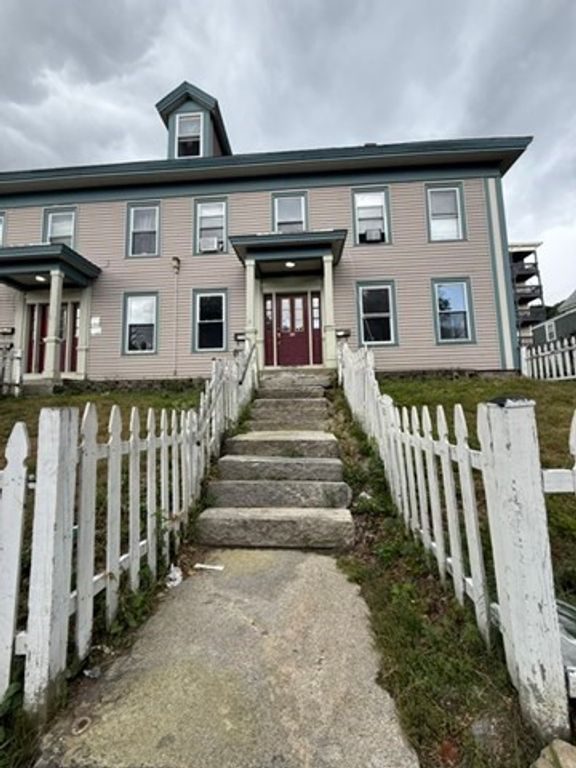 92 Day St 1, Fitchburg, MA 01420