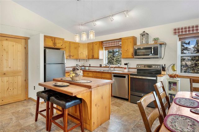 47 Piaute Way, Jefferson, CO 80432