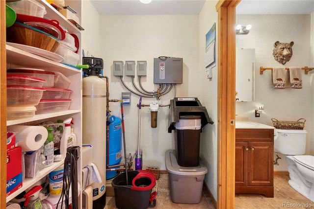 47 Piaute Way, Jefferson, CO 80432