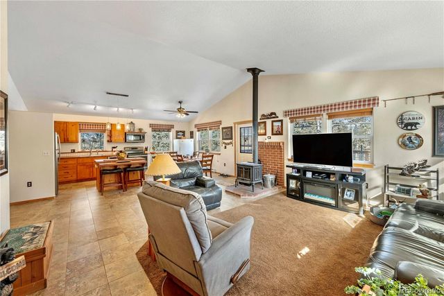 47 Piaute Way, Jefferson, CO 80432