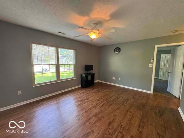 7548 Briarstone Drive, Indianapolis, IN 46227