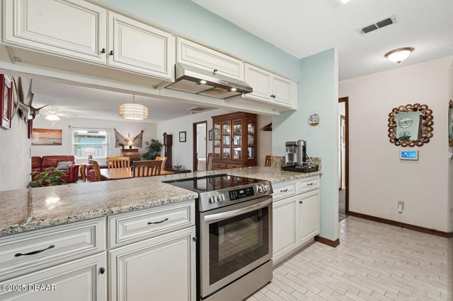 33 Ocean Breeze Circle, Ormond Beach, FL 32176