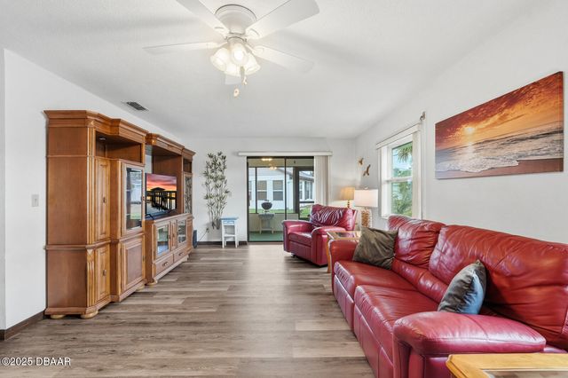 33 Ocean Breeze Circle, Ormond Beach, FL 32176