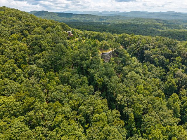 32 Raven Ridge, Mineral Bluff, GA 30559