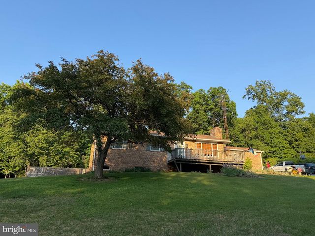 4350 OLD ORCHARD RD, York, PA 17402