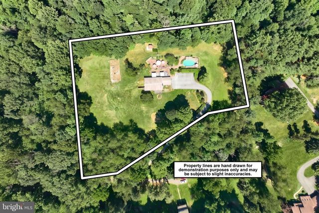4350 OLD ORCHARD RD, York, PA 17402