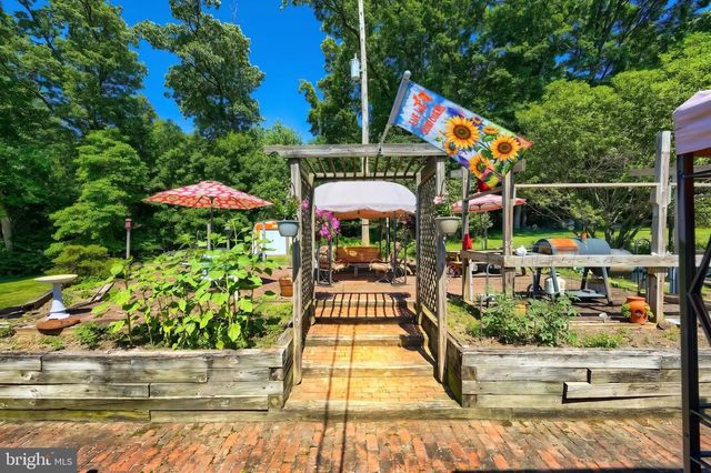 4350 OLD ORCHARD RD, York, PA 17402